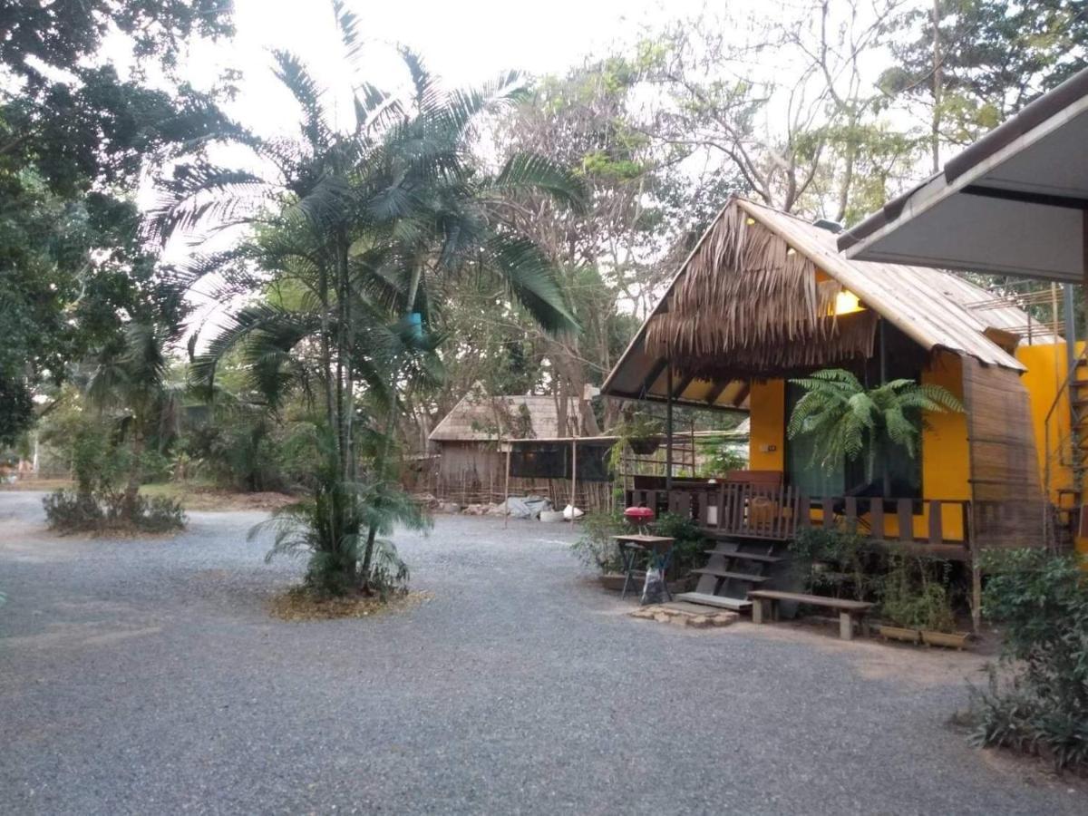 Brookhouse At Khaoyai Villa Ban Khanong Phra Klang Kültér fotó