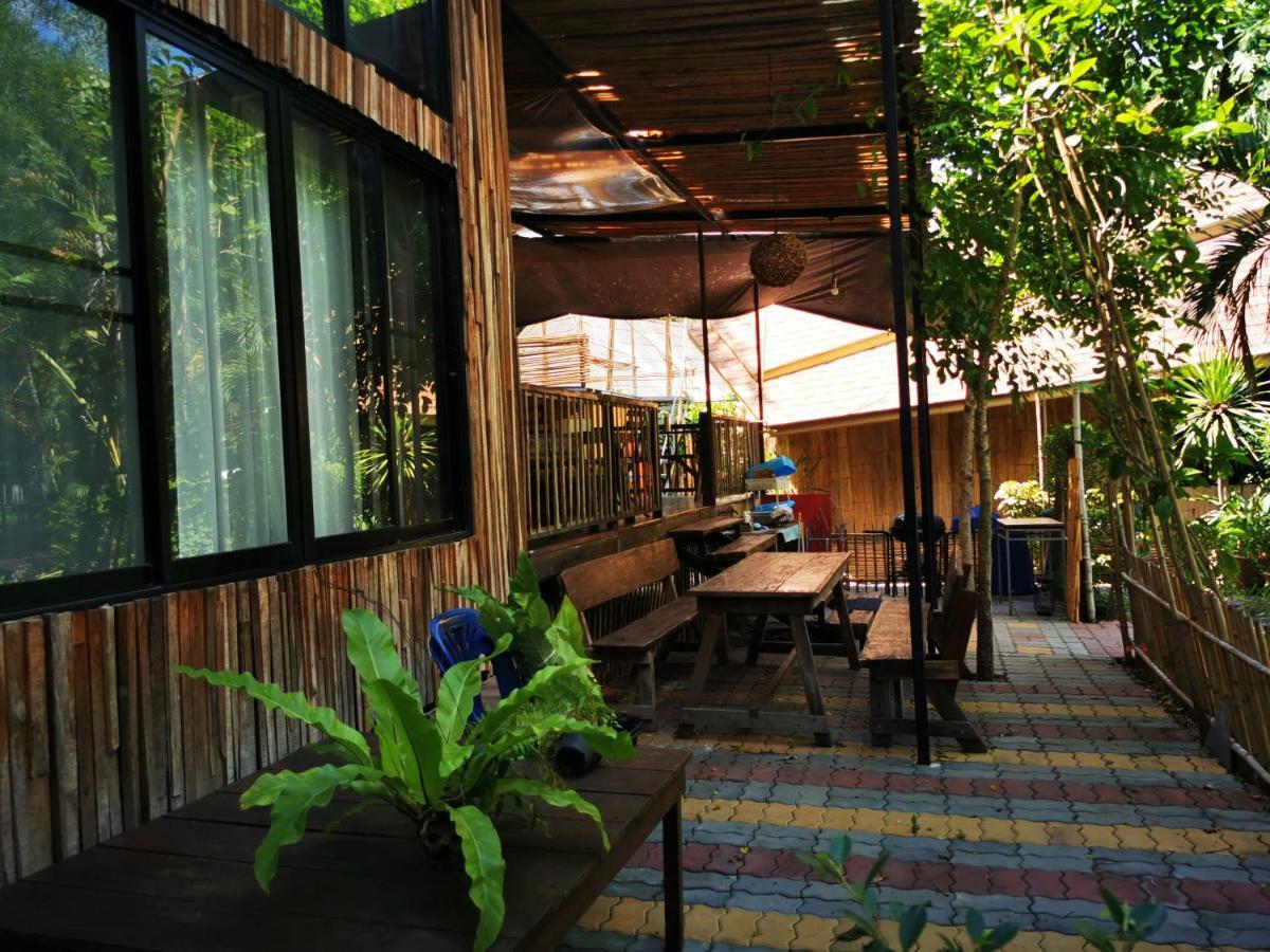 Brookhouse At Khaoyai Villa Ban Khanong Phra Klang Kültér fotó