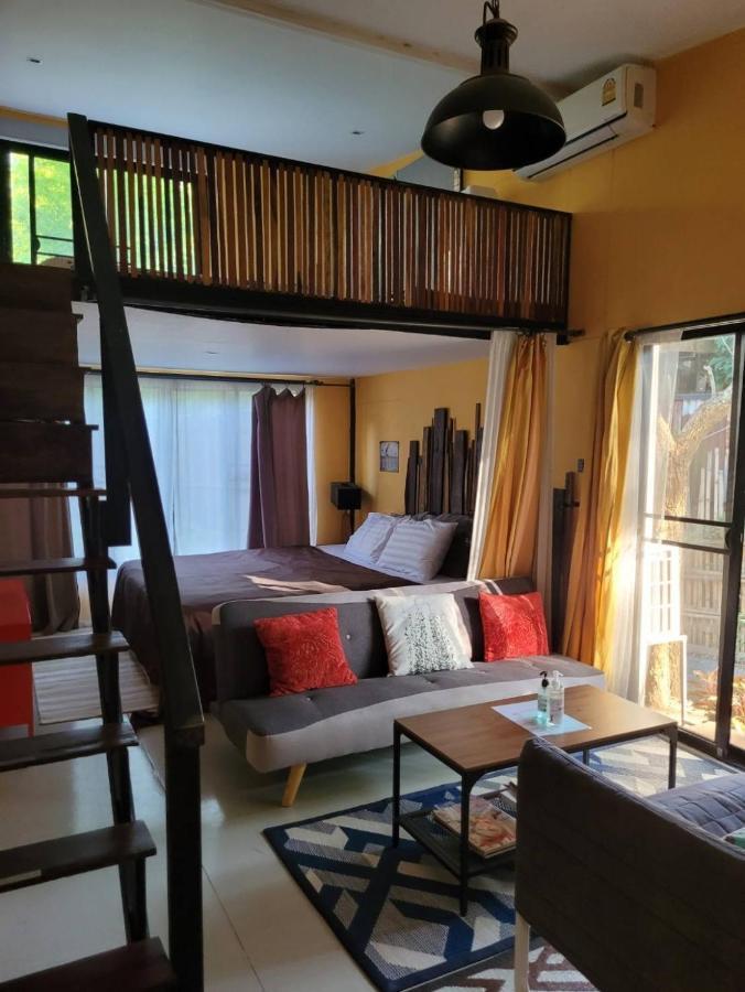 Brookhouse At Khaoyai Villa Ban Khanong Phra Klang Kültér fotó