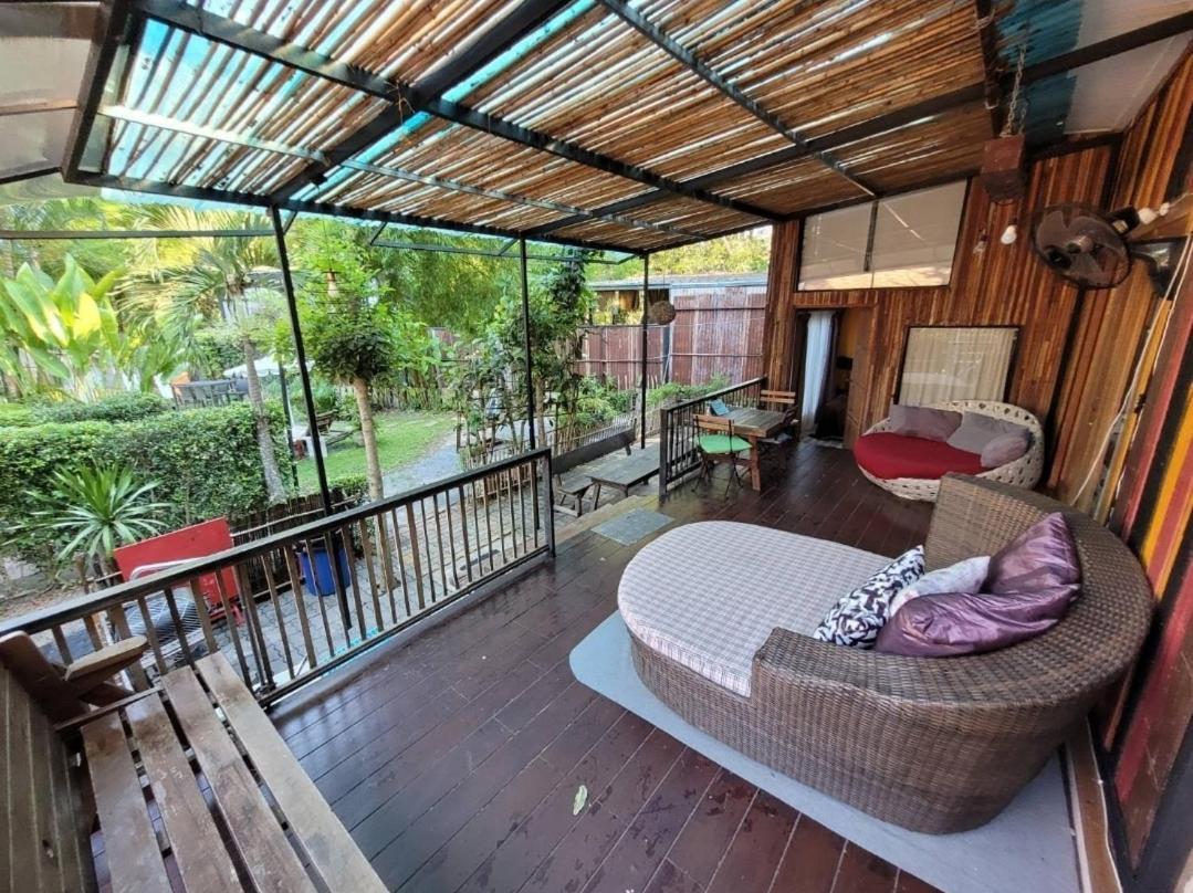 Brookhouse At Khaoyai Villa Ban Khanong Phra Klang Kültér fotó