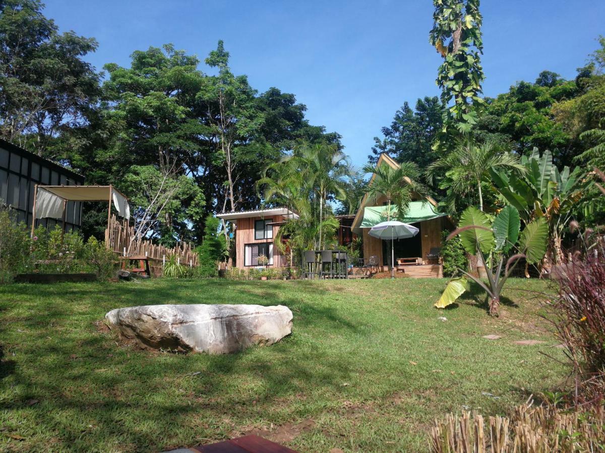 Brookhouse At Khaoyai Villa Ban Khanong Phra Klang Kültér fotó